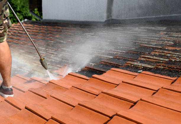 Best Deck Cleaning Services  in Pymatuning Central, PA