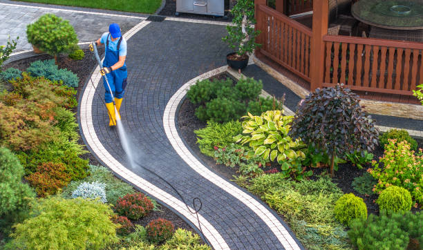 Best Deck Pressure Washing  in Pymatuning Central, PA